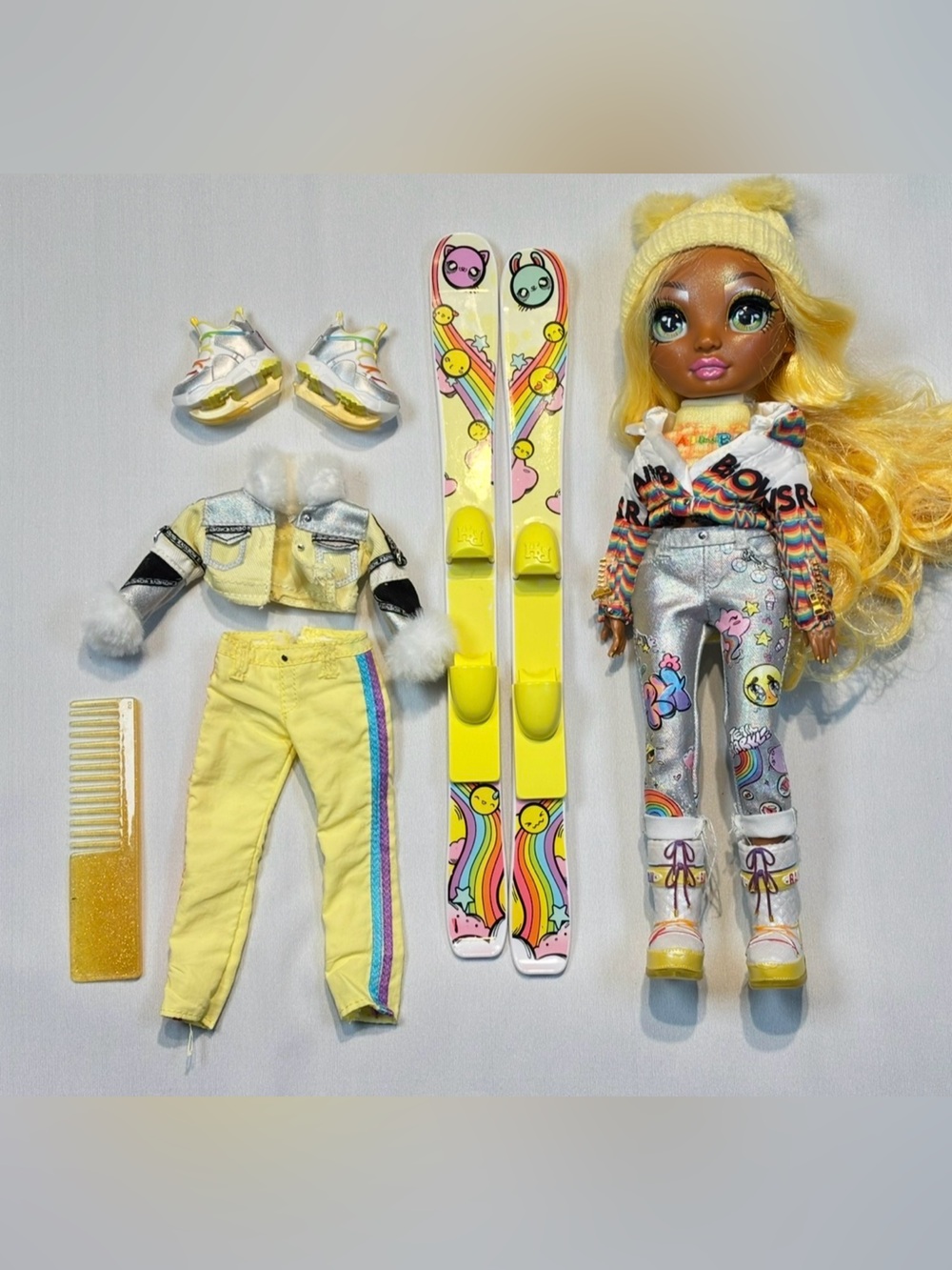 ✨ Rainbow High Winter Break: Sunny Madison ✨